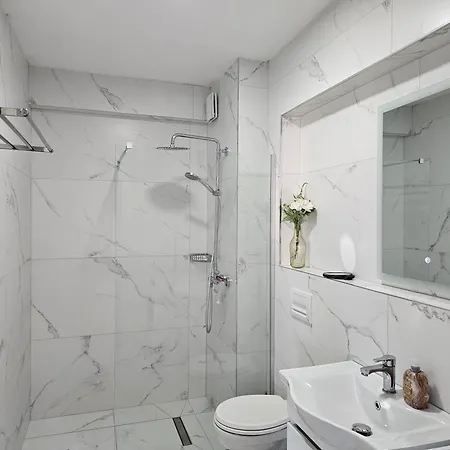 Apartmán Mihaly Sarandë